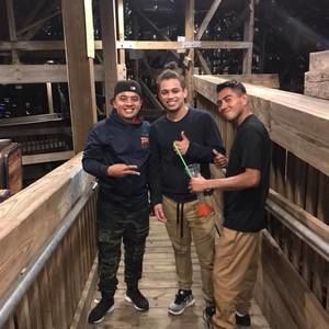 Meet your Posher, Christian